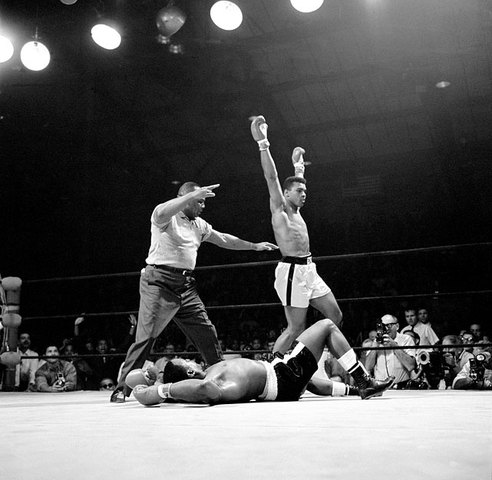 Muhammad Ali Wins Heavyweight World Championship