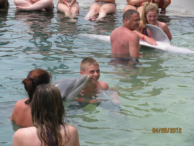 Es el viente y seis de abril de dos mil doce