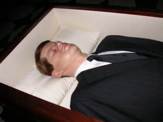 Es el veinte y dos de abril de dos mil catorce.