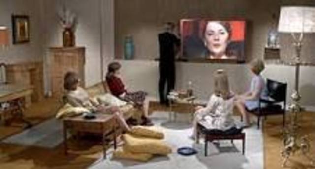 Montag retruns to firehouse