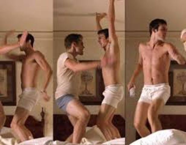 Obtiene su primer gran papel.