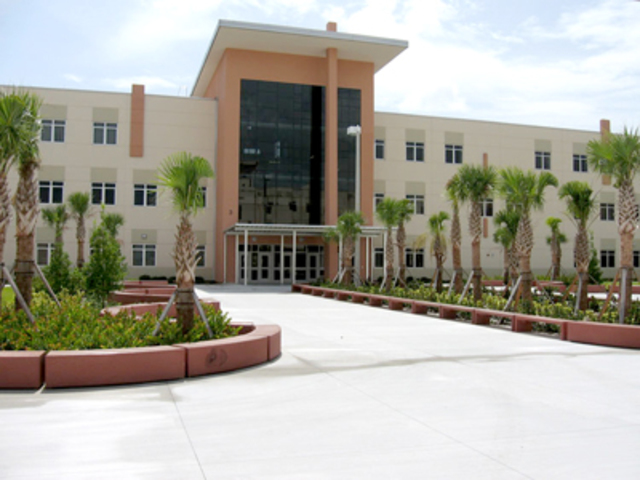 Cuba Exiles Adjust to New Lives