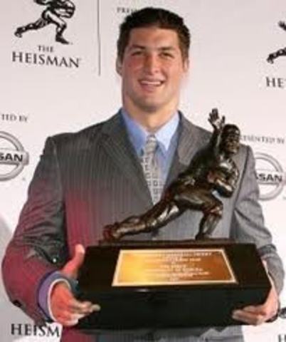 Tebow wins Heisman