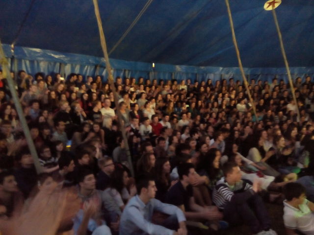 Presentations on circus.