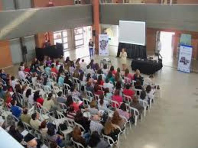 IMPLEMENTACION DE LA EDUCACION A DISTANCIA