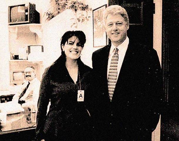 Первая новость подана в онлайн вместо традиционных средств массовой информации