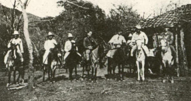 Rebels are attacked by the Army at Altos de Espinosa and disperse for three days.