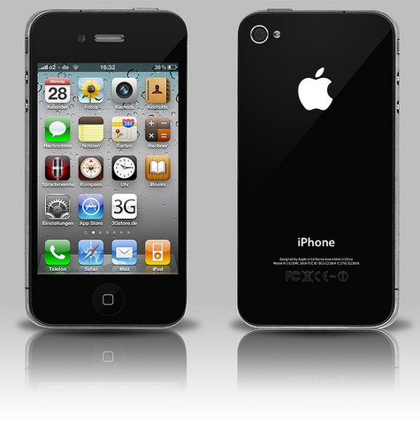 IPhone 4 launced