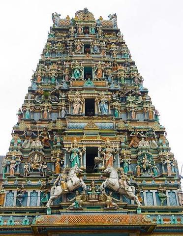 First Hindu Temple in Singapore