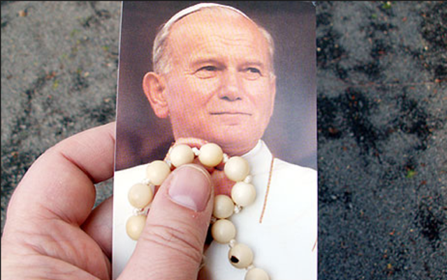 Juan Pablo II es elegido Papa de la Iglesia Católica