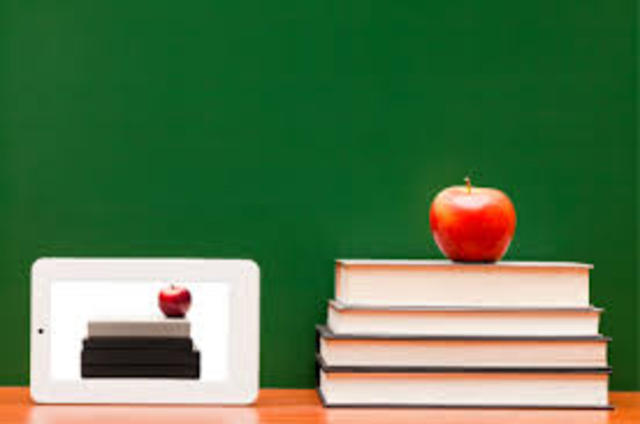 Formação inicial e continudada de professores da rede pública.