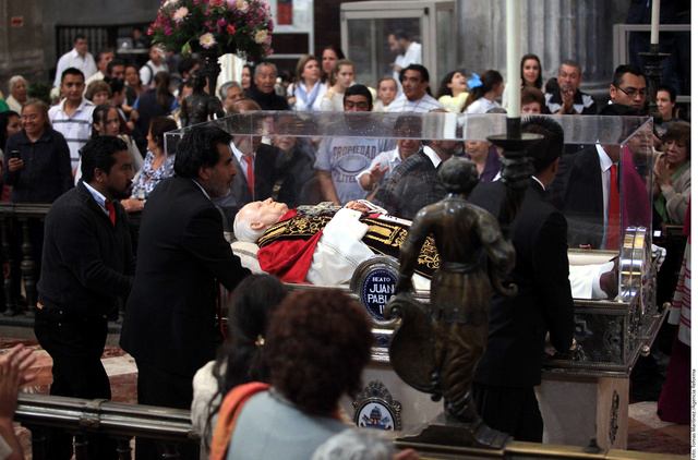 Fallece Juan Pablo II