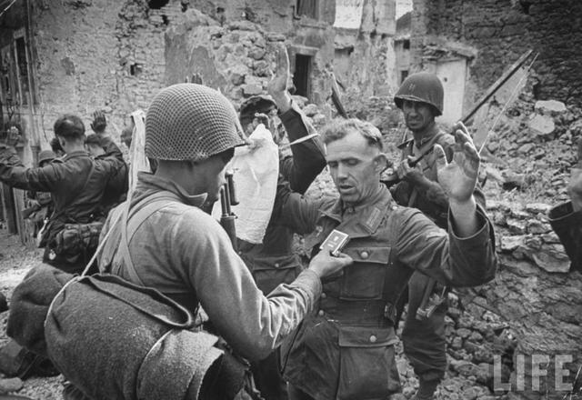 German forces surrender in Italy