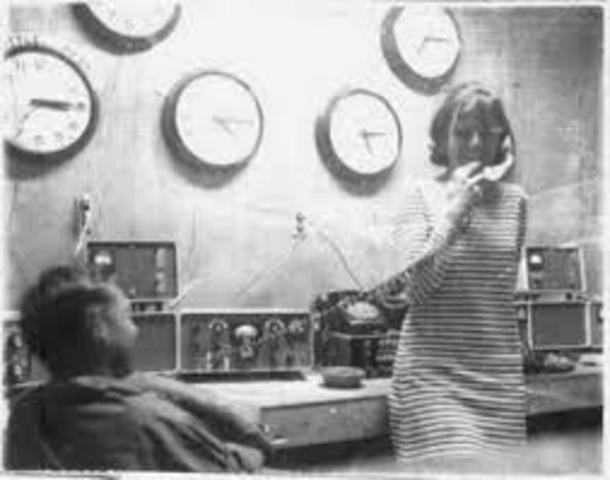 Inicio de programas escolares na Rádio