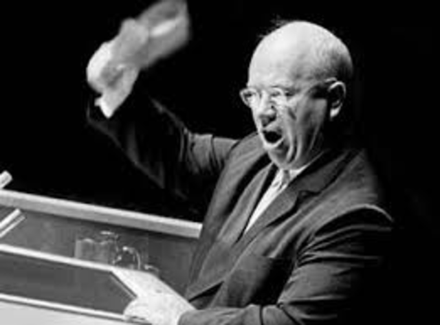 Shoe-banging incident