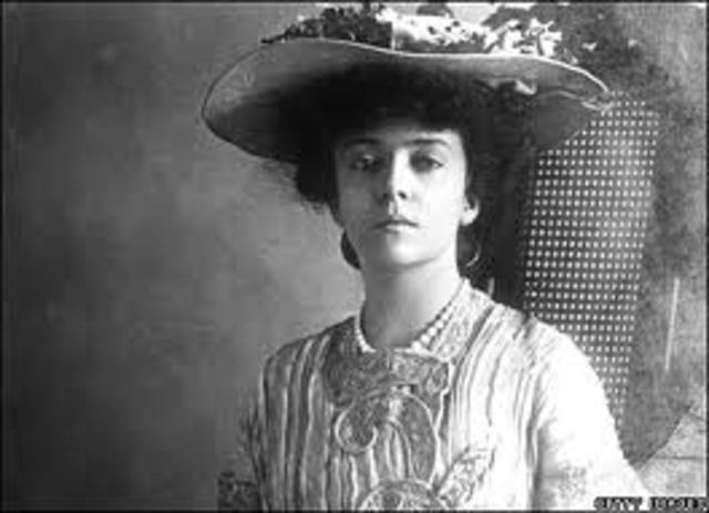 Theodores baby is born