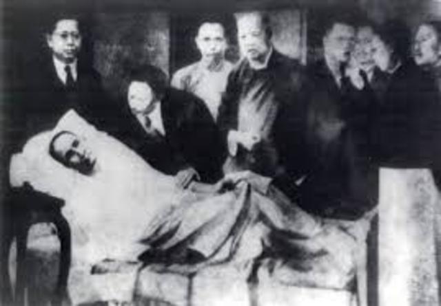 Sun Yat Sen dies