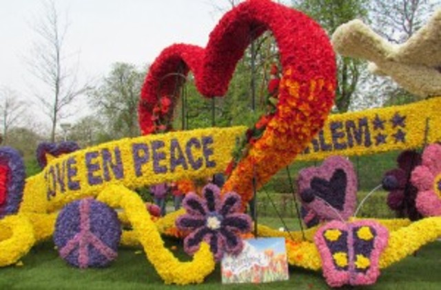 Цветочный фестиваль Bloemencorso, Нидерланды