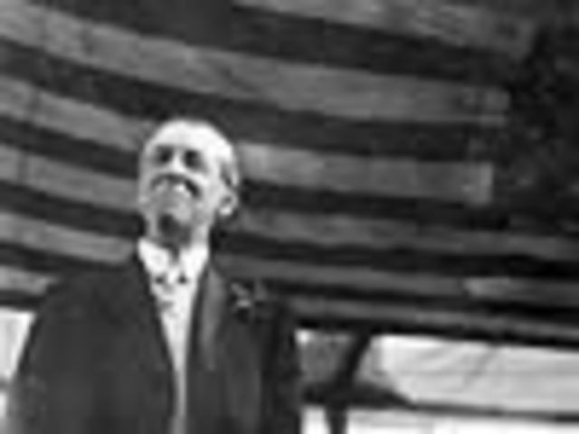 President Woodrow Wilson declares his 14 points as the path to permanent world peace