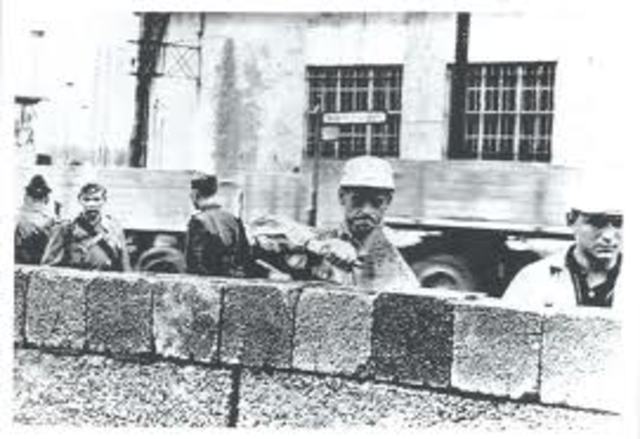 East Germany builds Berlin Wall
