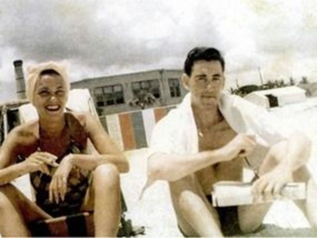 JD Salinger marries Claire Douglas