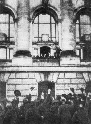 German republic is founded