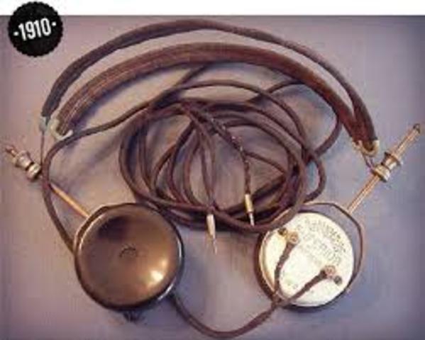 The First Headphones