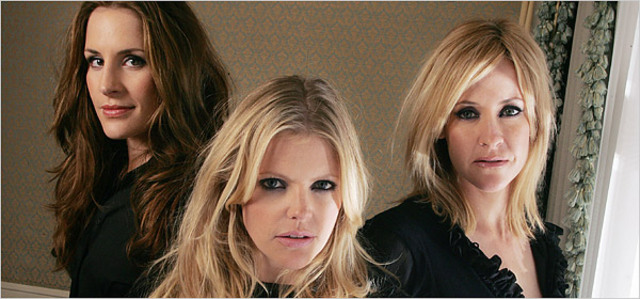 Dixie Chicks Release Debut Album