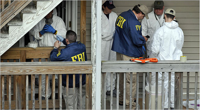 Car bomb fails to go off.