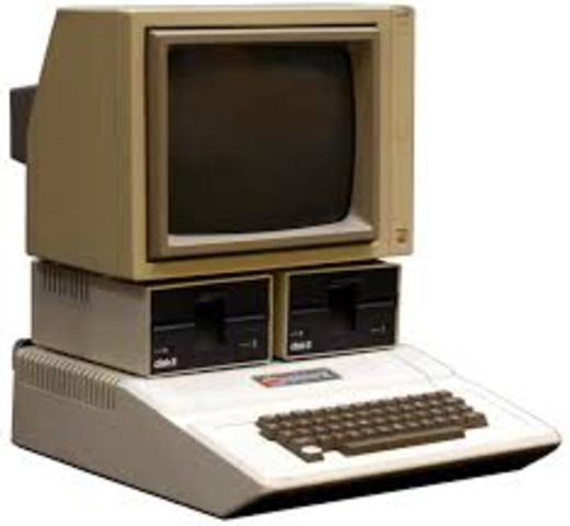 Apple 2 plus personal computer