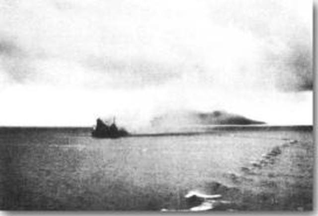 HMAS Canberra Sinks