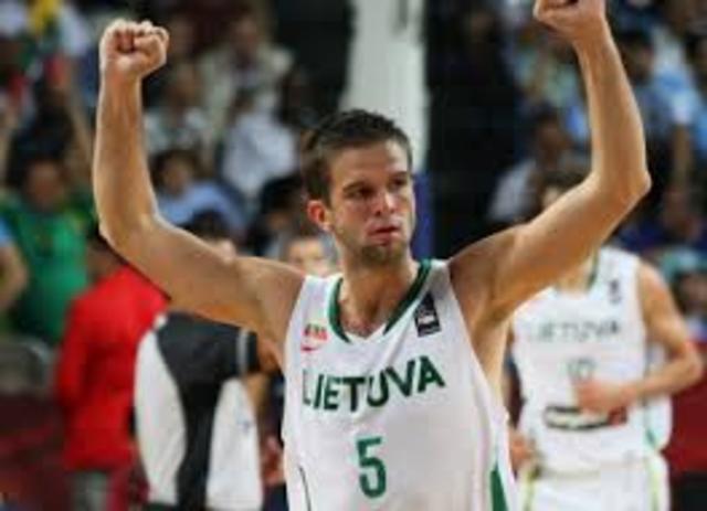 NBA 2k14 involves European teams.