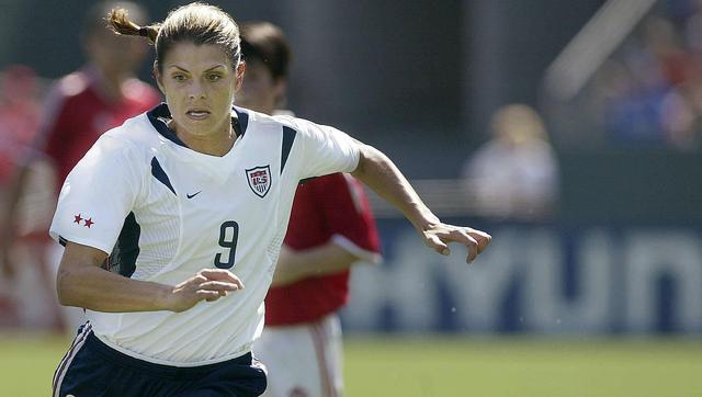 Mia Hamm ended at North Carolina Tar Heels