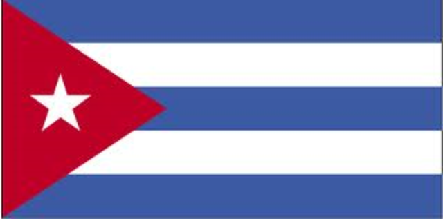 Cuba becomes a comunist state.