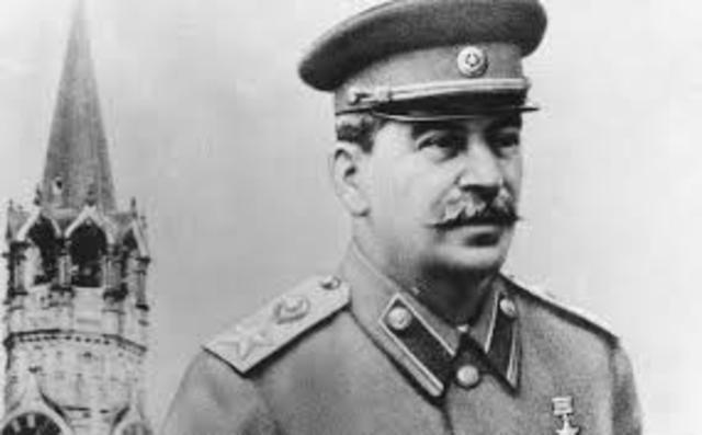 Stalin attacks Finland