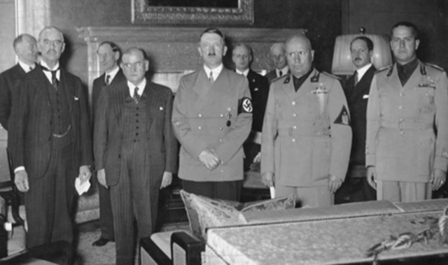 Germany, Italy, Great Britain, and France sign the Munich agreement