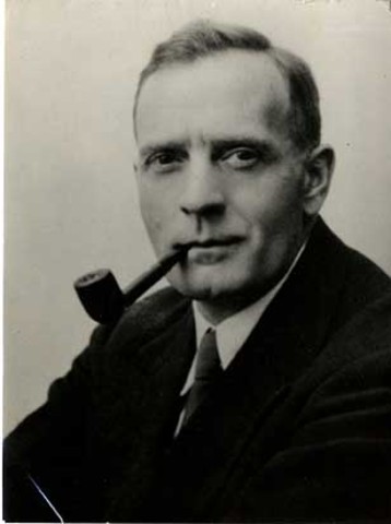 Edwin Hubble's findings about the universe are published
