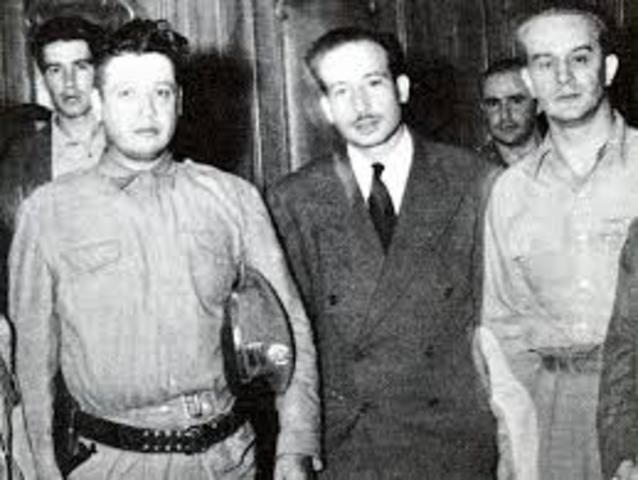 Caída del gobierno de Arbenz en Guatemala.