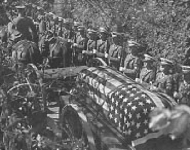 FDR DIES AT WARM SPRINGS