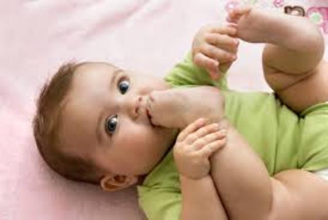 Karen gives birth to Jasper