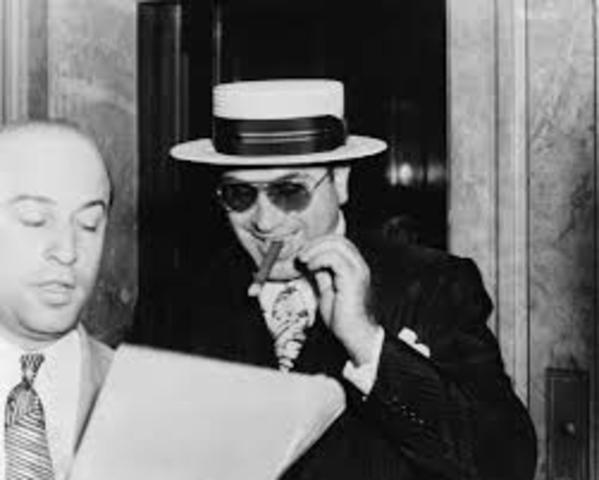 Al Capone Becomes Crime Boss