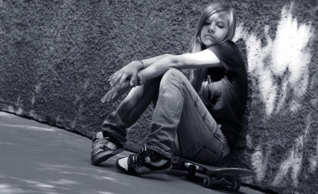 Nics gets a girlfriend