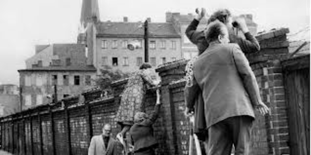 300,000 East Germans Fled