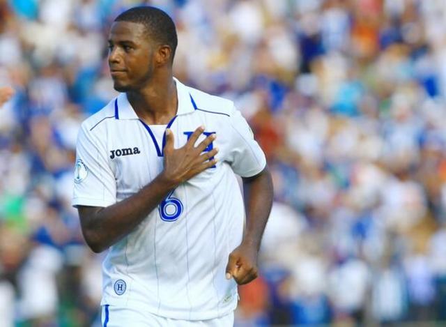 Juan Carlos García, lateral zurdo