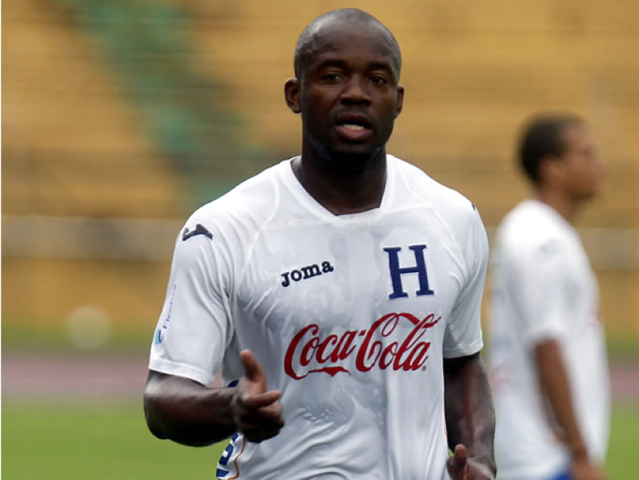 Osman Chávez, defensa