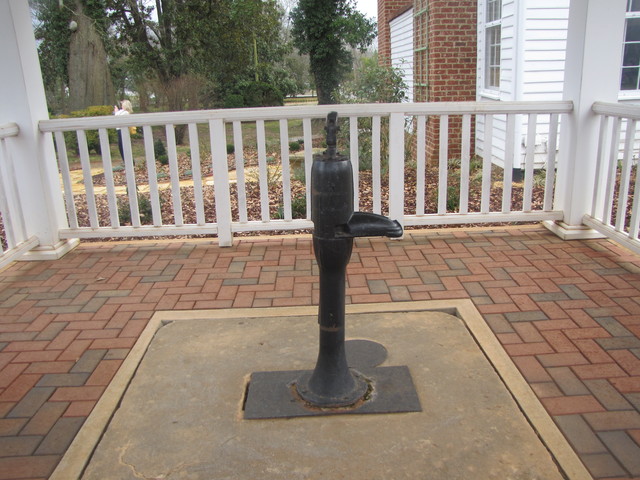 Spring Break I went to Helen Kellers Home