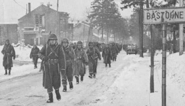 Brigadier General Anthony C. Mcauliffe refuses to surrender in Bastogne