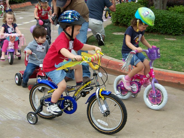 Bicycle with Training Wheels
