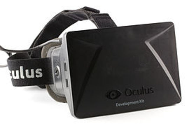 Rift VR head mounted display invented