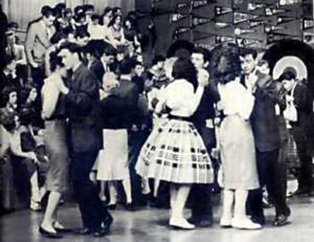 American Bandstand begins